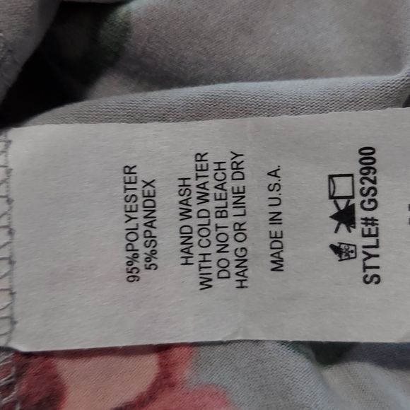 Skirts - Picture 9 of 9